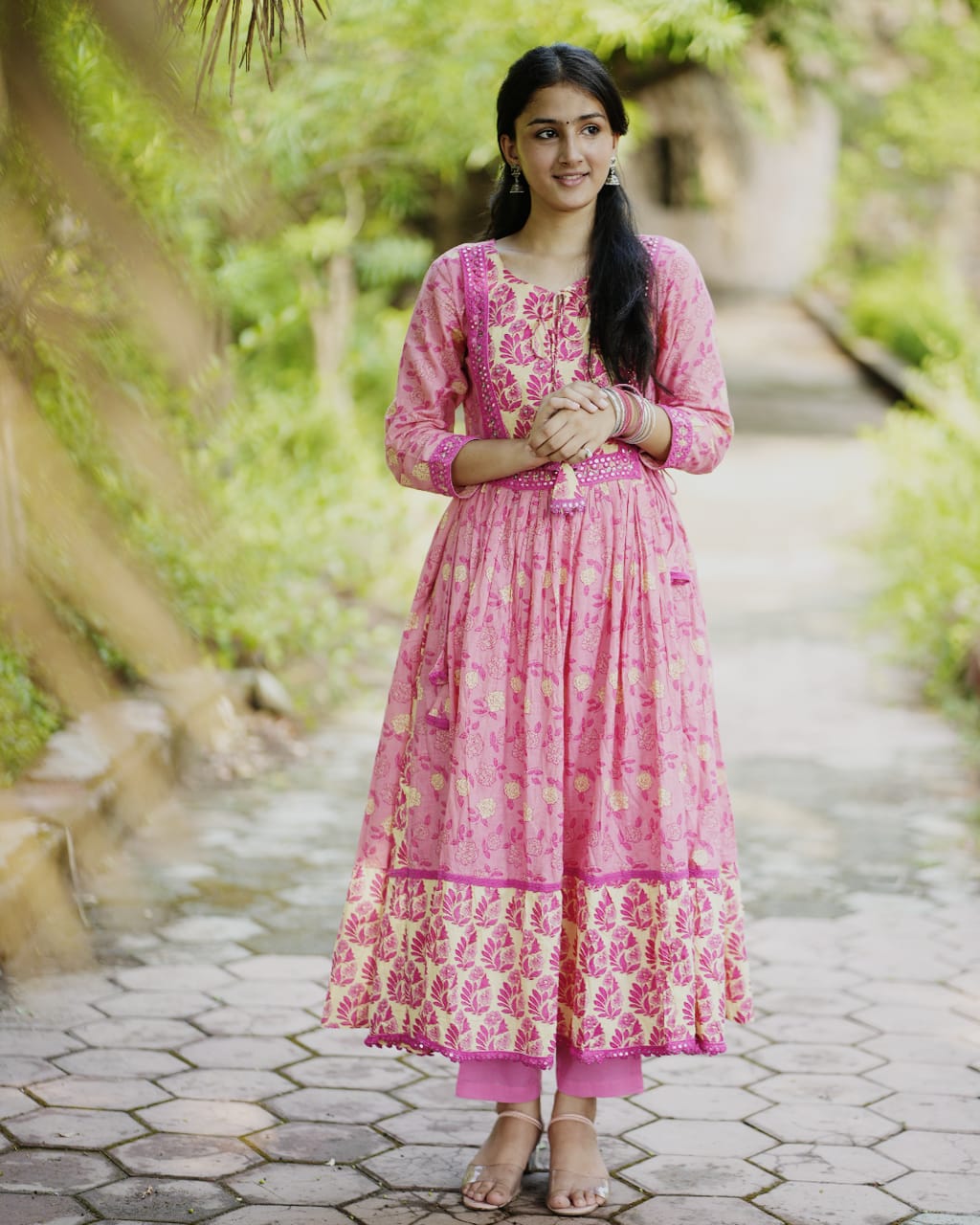YOU LOOK PRETTIEST in Anarkali