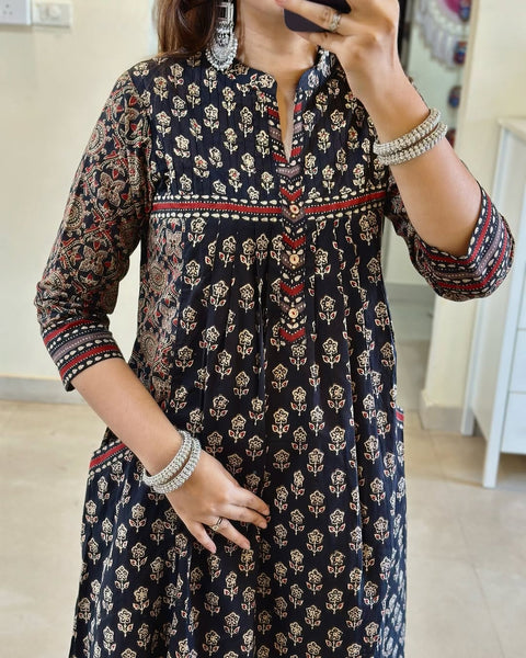 Trendy Cotton Kurta Set For Indian Women's And Girls