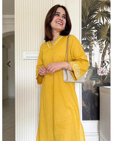 Trendy New Kurti Pant Set For Women's