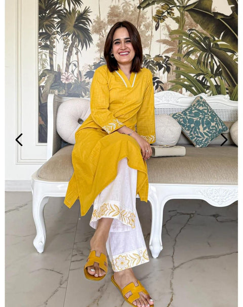 Trendy New Kurti Pant Set For Women's